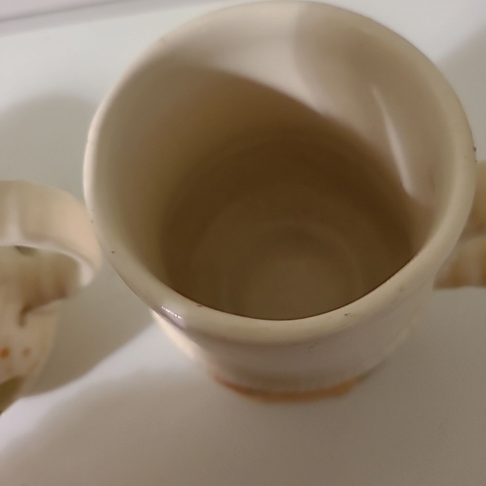 Set of Four Metlox Mugs - Picture 7 of 11